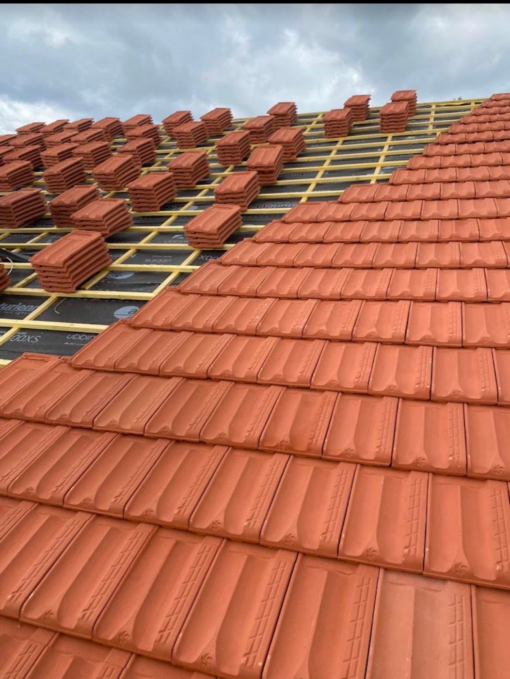 Charpente et écran sous-toiture neufs lors d'une rénovation à Tarascon-sur-Ariège